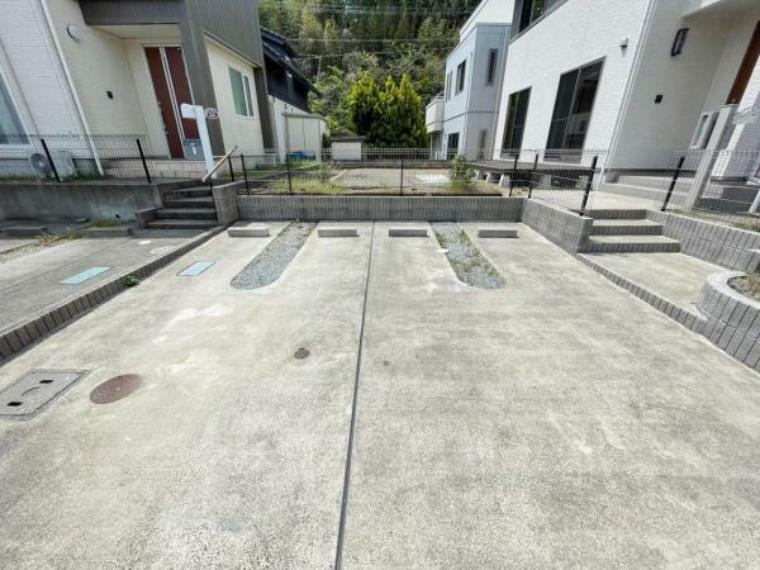 駐車場 【カースペース】並列2台駐車可能〇