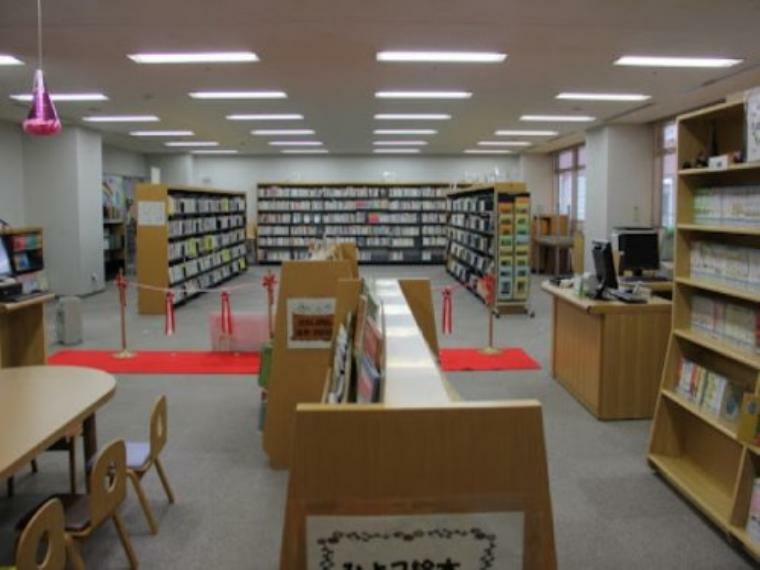 図書館 【図書館】由井市民センターみなみ野図書館まで475m