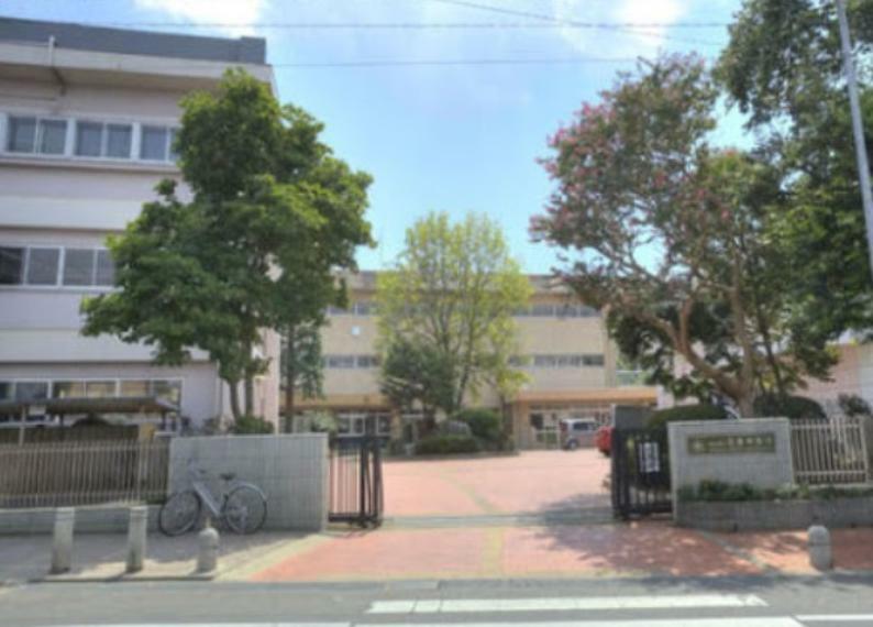 小学校 【小学校】松戸市立北部小学校まで635m