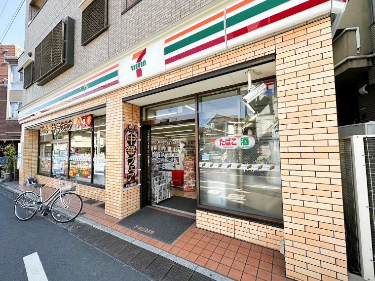 コンビニ ■セブン-イレブン 横浜白幡南店