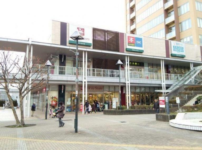 ショッピングセンター モレラ東戸塚 徒歩22分。