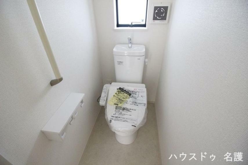 トイレ 1階