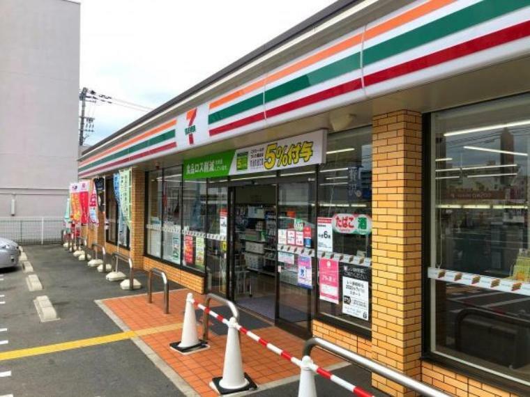 コンビニ セブンイレブン堺上野芝町3丁店