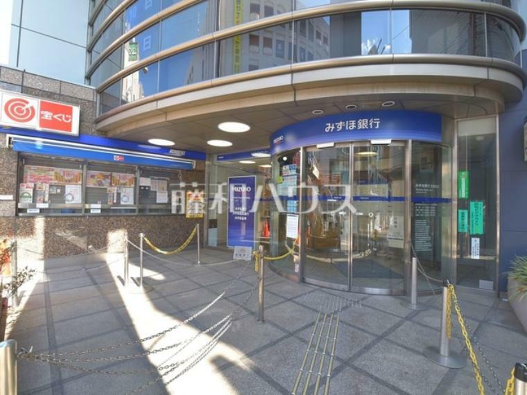 銀行・ATM みずほ銀行荻窪支店