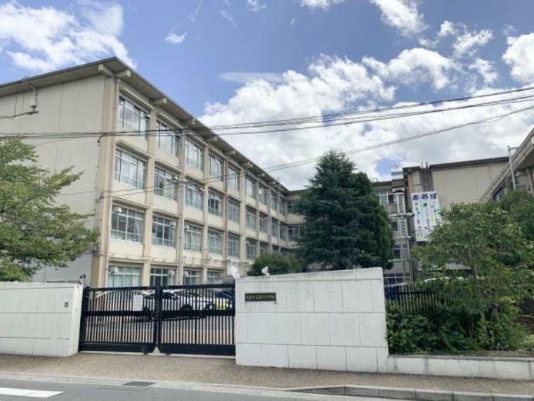 京都市立洛北中学校（約2,172m）