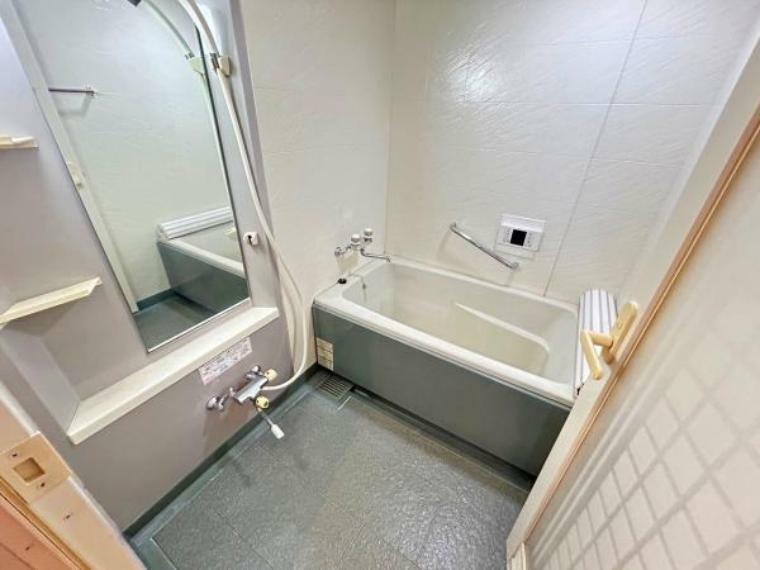 浴室 清潔感のあるバスルーム！