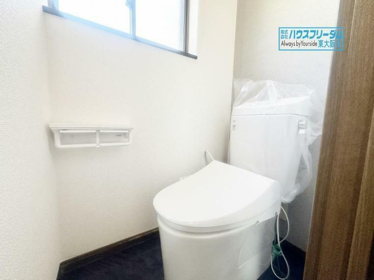 トイレ トイレ 年間を通して快適に使用できる温水洗浄便座付き
