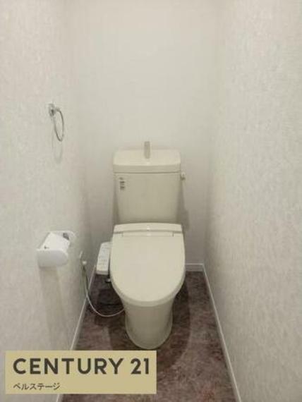 トイレ シンプルで落ち着きのあるトイレ！