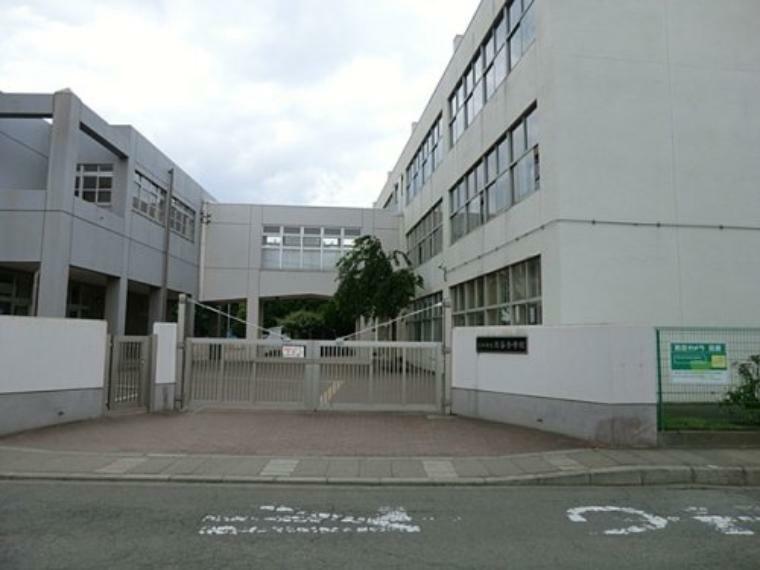 小学校 【小学校】大和市立渋谷小学校まで473m