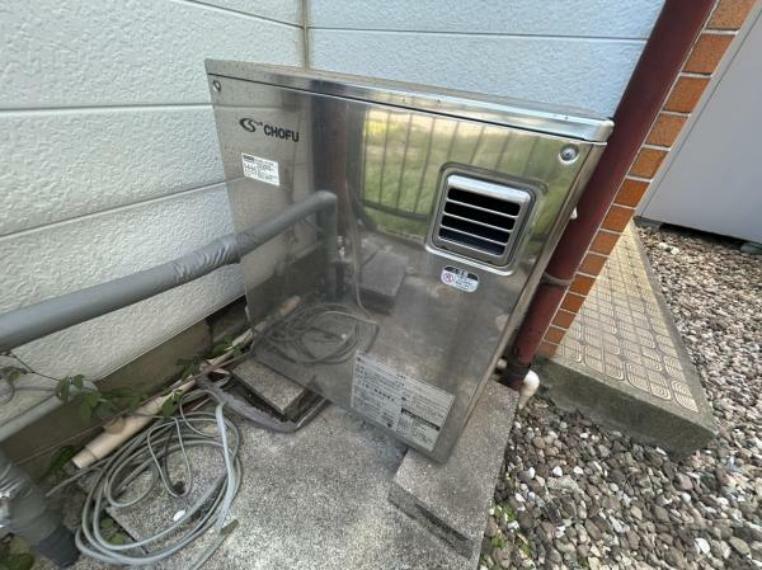 発電・温水設備 【給湯器】