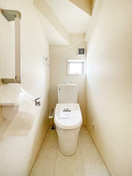 トイレ トイレは安心の2箇所！朝のバタバタも一安心です。