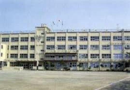 中学校 【中学校】足立区立千寿青葉中学校まで375m