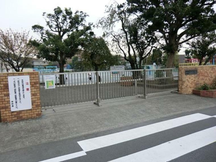 小学校 【小学校】横浜市立二つ橋小学校まで1418m