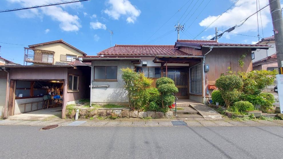 舞鶴市金屋町