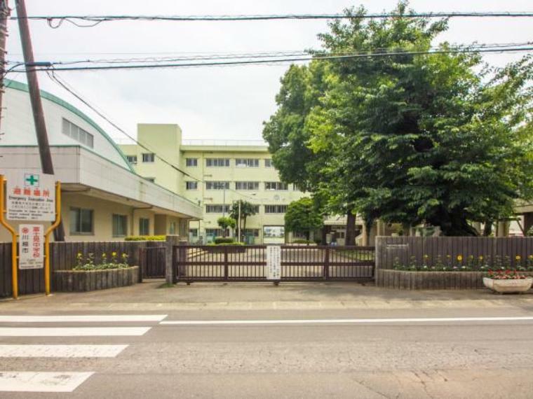 川越市立富士見中学校（約190m）