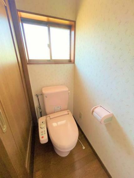 【6月30日まで期間限定現況販売】2階のトイレ写真です。