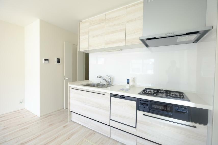 キッチン ■食洗器を標準装備したグレード高い設備