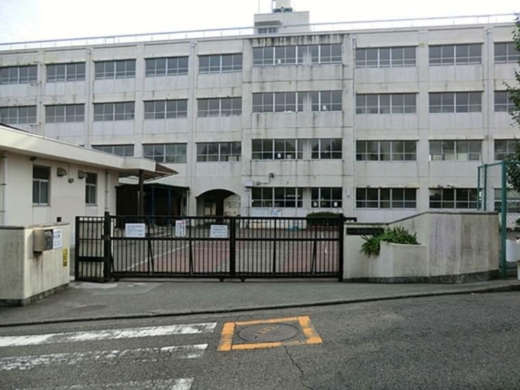 中学校 横浜市立南希望が丘中学校まで約1300m