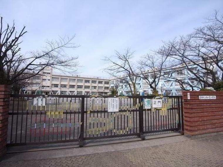 小学校 【小学校】葛飾区立西小菅小学校まで341m