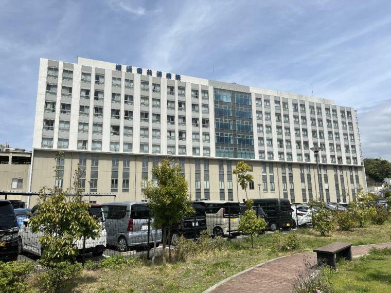 病院 国家公務員共済組合連合会 横浜南共済病院まで約700m（徒歩9分）