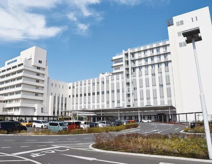 病院 藤沢市民病院 徒歩20分。