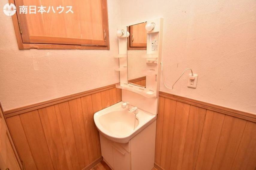 洗面化粧台 【1階洗面所】