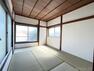 和室 高温多湿の日本の気候に適した和室。調湿機能のある畳が快適な空間を維持してくれます:和室約6.0帖