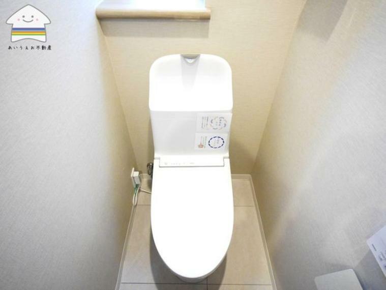 トイレ 【1Fトイレ】1Fのトイレはウォシュレット付きです
