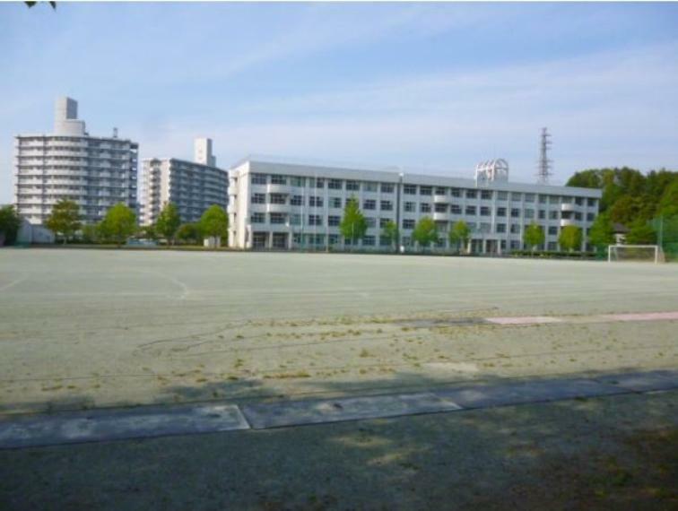 中学校 【中学校】別所中学校まで302m
