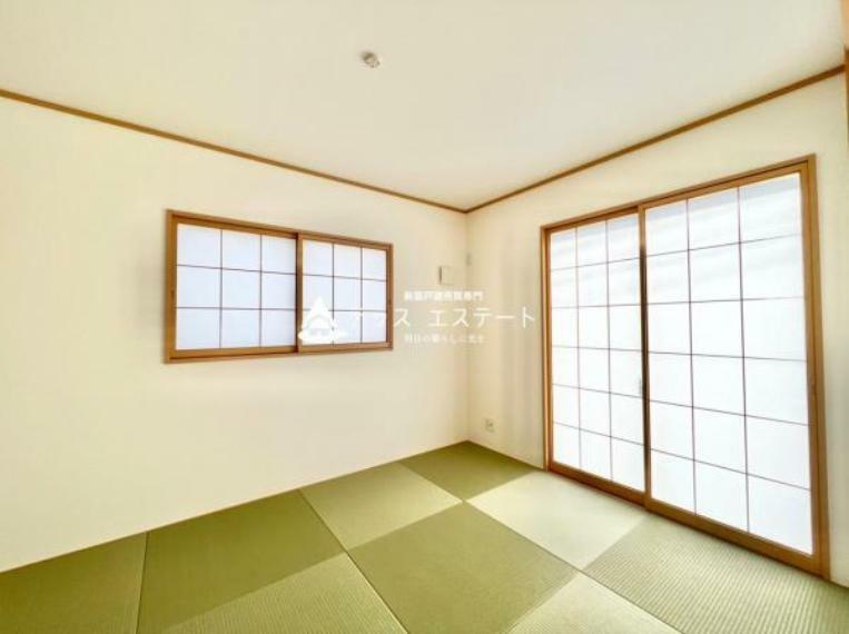和室 和室は家具を一切置かなくてもリラックススペースとして活用できるのが嬉しいポイント！※写真は同一タイプもしくは同一仕様です。