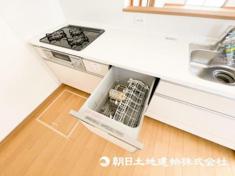 キッチンには食洗器付き！日々の家事負担を軽減できます！