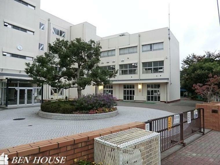小学校 横浜市立永田台小学校 徒歩7分。教育施設が近くに整った、子育て世帯も安心の住環境です。