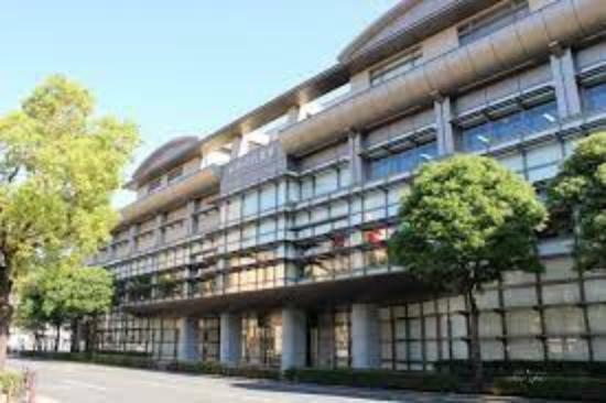 図書館 【図書館】江戸川区立中央図書館まで942m