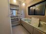 浴室 浴室暖房乾燥機付きの快適に入浴できるバスルーム
