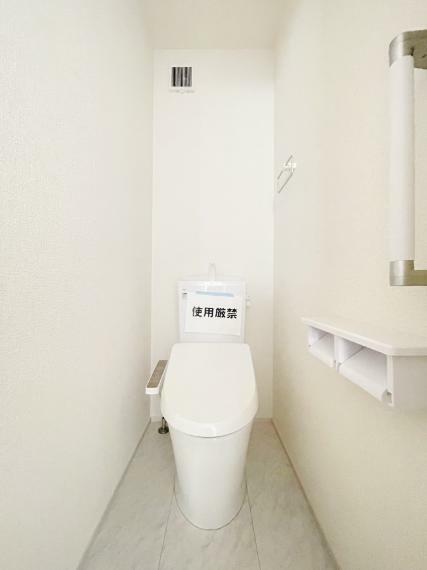 トイレ トイレは1階と3階それぞれに配置されていてとても便利です。