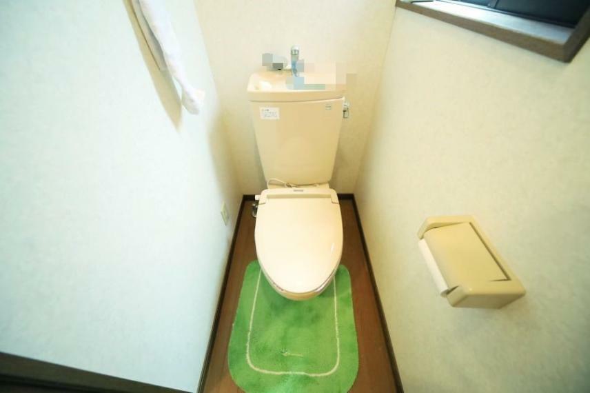 トイレ トイレは1階と、2階にございます。