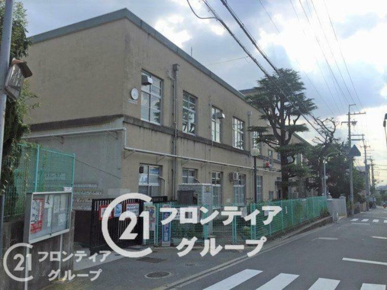 小学校 東大阪市立石切小学校 徒歩16分。