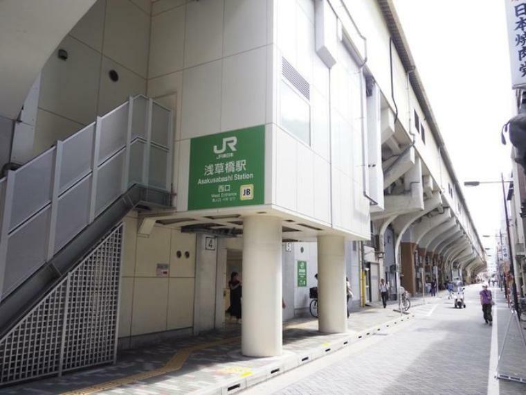 浅草橋駅（JR 総武本線） 徒歩3分。