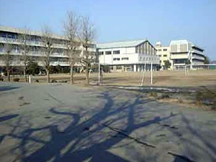 中学校 栄町立栄中学校