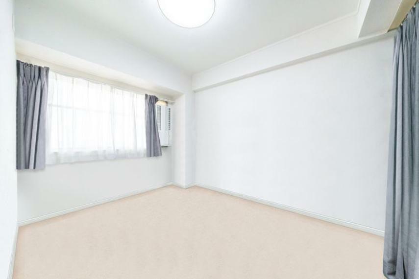 洋室（1）（画像はCGにより家具等の削除、床・壁紙等を加工した空室イメージです）
