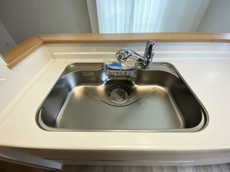 キッチン 節水効果もあります、蛇口一体型の浄水器。