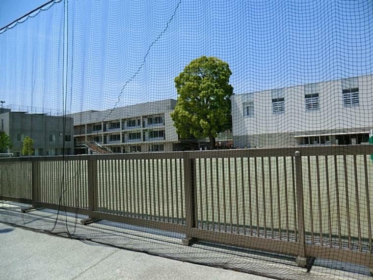 小学校 世田谷区立松沢小学校