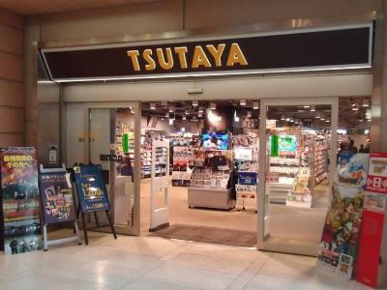 【レンタルビデオ】TSUTAYA 三軒茶屋店まで205m