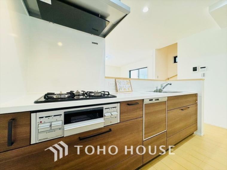 使いやすいキッチンで、料理が愉しみに変わる特別な空間を提供します。