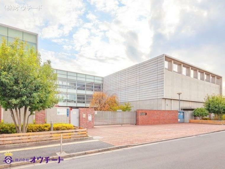 中学校 北区立十条富士見中学校 撮影日（2022-11-09）