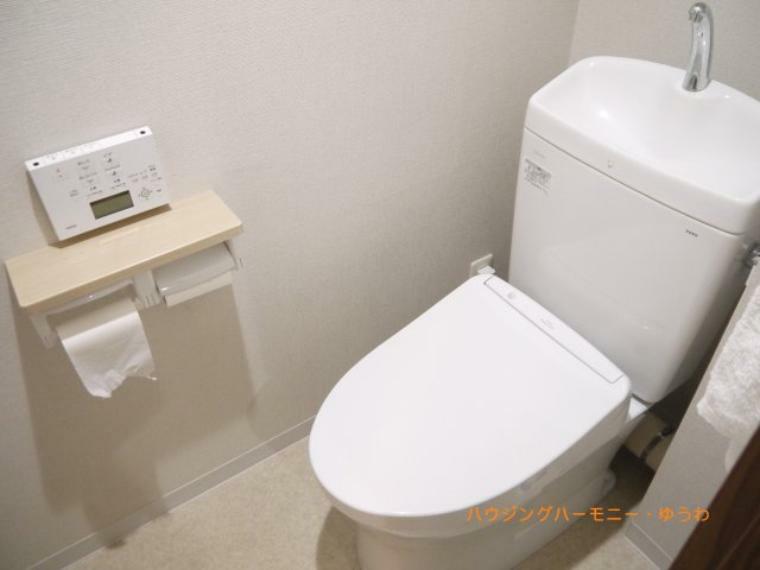 トイレ TOTO温水洗浄便座交換（2021.7）