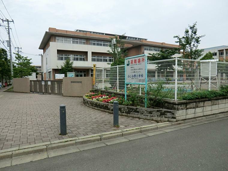 富士見市立ふじみ野小学校（822m）