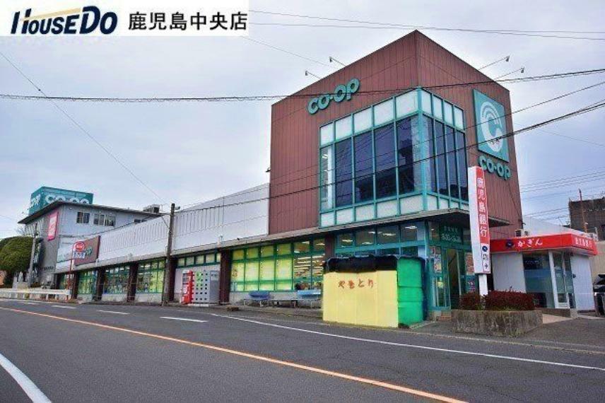 スーパー コープかごしま田上店【コープかごしま田上店】鹿児島市広木1丁目にあるスーパーです。営業時間 : 9:30-21:30駐車場 : 88台 （内2台は優先駐車場）100円ショップ　ザ・