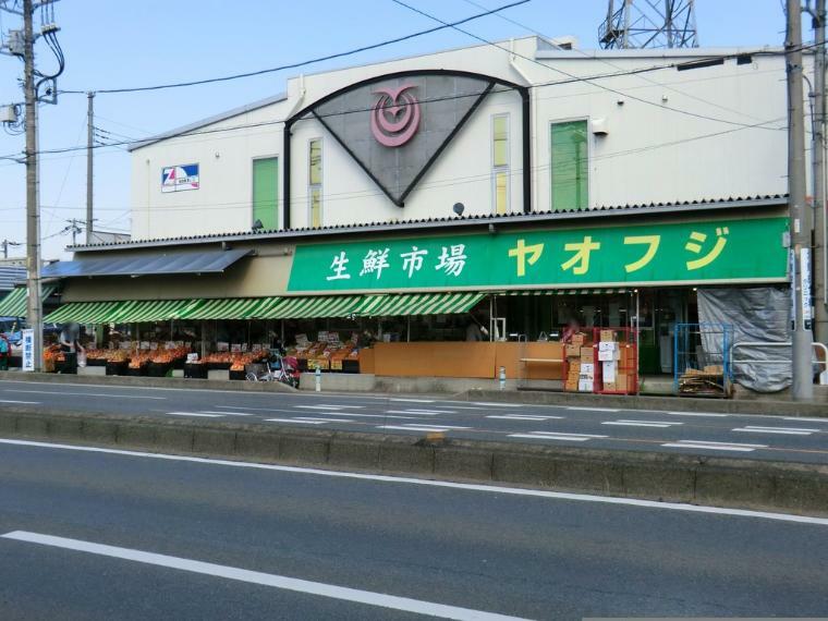スーパー スーパーヤオフジ川口店