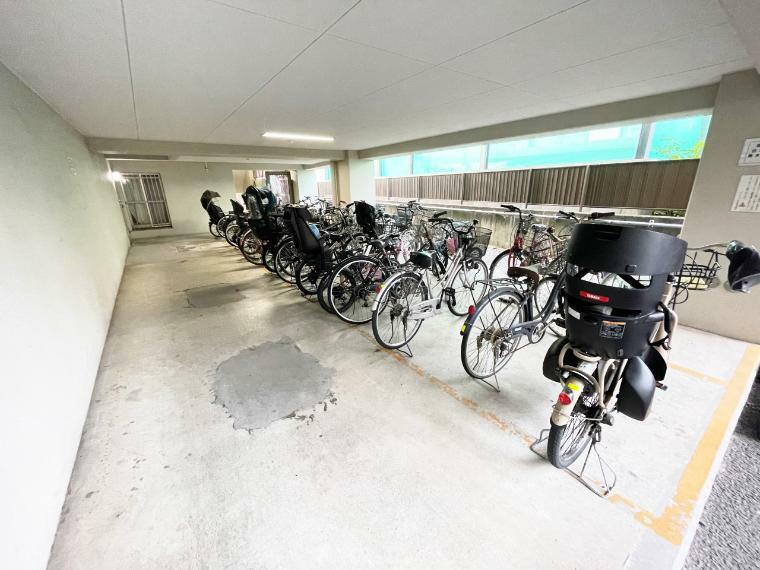 駐輪場 共用部自転車置き場
